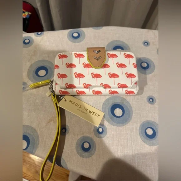 Madison West flamingo wallet/ wristlet with cell phone holder new with tags - Picture 14 of 14